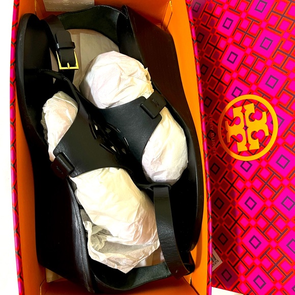 Tory burch Zoey Women’s 9.5 Black Leather Ankle Strap Wedge Sandals - Picture 10 of 10